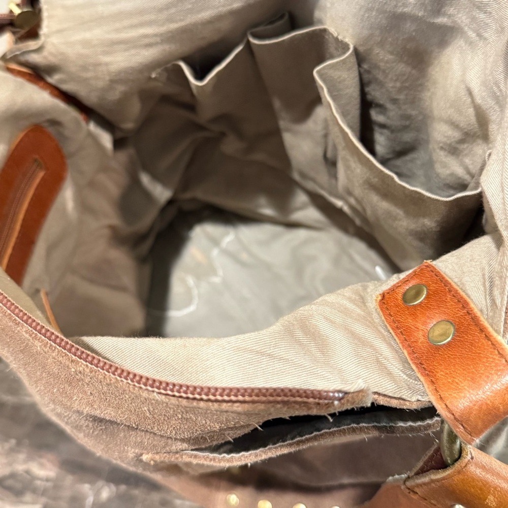 Anabaglish Studded Suede Boho Bag - Picture 9 of 12
